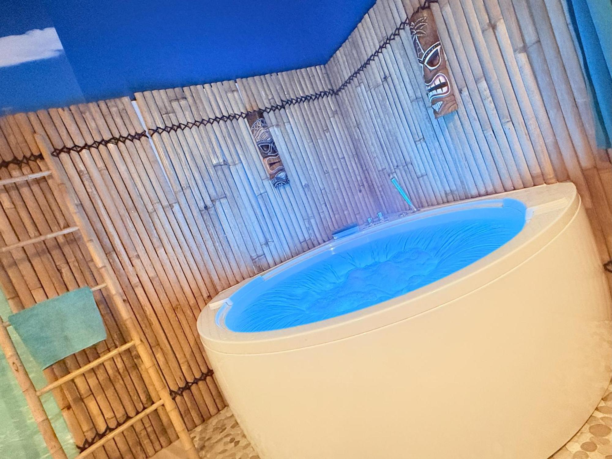 Narbnb - Bora-Bora Suite - Jacuzzi - Centre - Clim 나르본 외부 사진