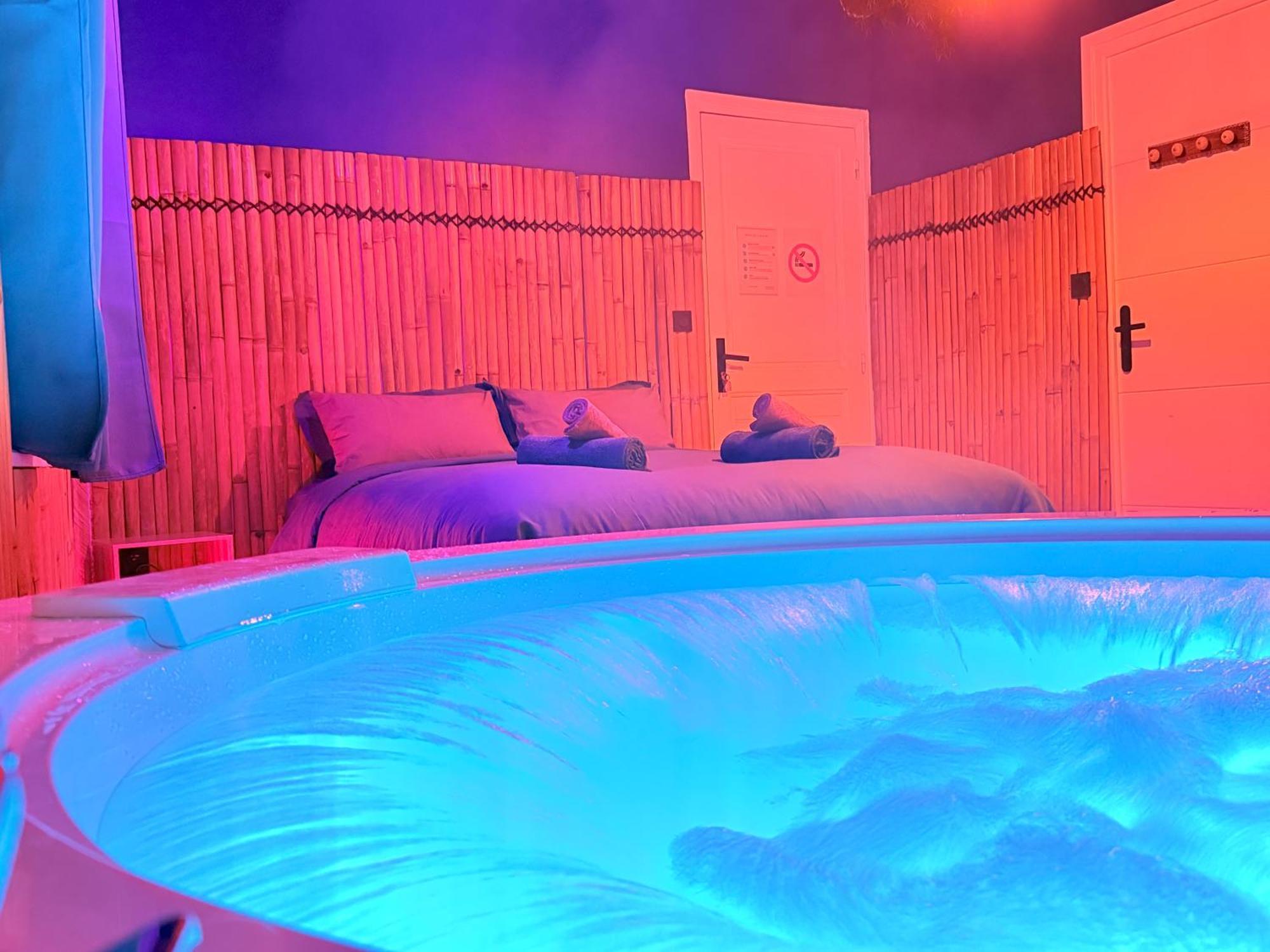 Narbnb - Bora-Bora Suite - Jacuzzi - Centre - Clim 나르본 외부 사진